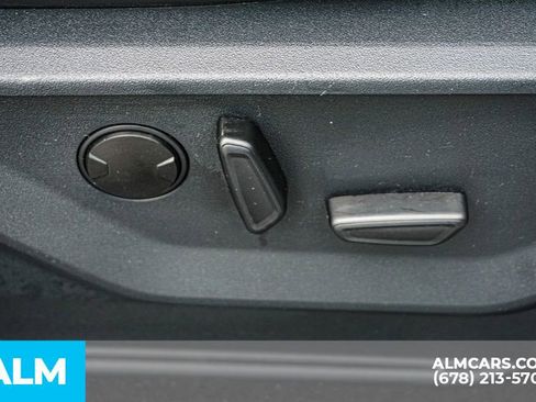 Used 2025 Ford Expedition Platinum AWD/4WD image 60