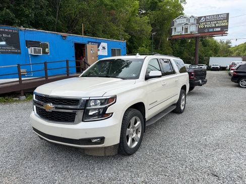 Used 2015 Chevrolet Suburban LT AWD/4WD image 3