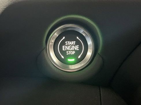 New 2026 Chevrolet Suburban Premier image 17