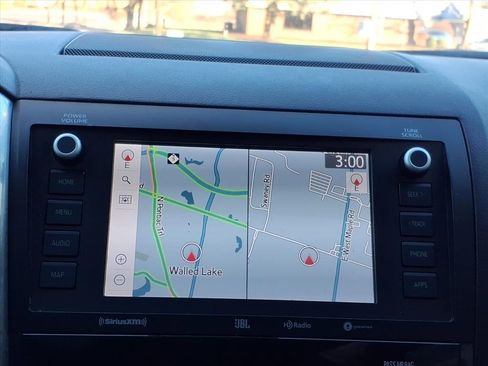 Used 2020 Toyota Sequoia Platinum image 21