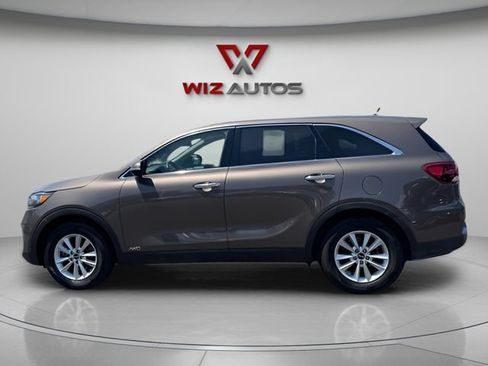 Used 2019 Kia Sorento AWD image 2
