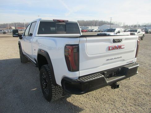 New 2026 GMC Sierra 2500 AT4X AWD/4WD image 7