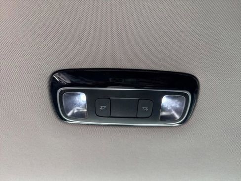 Used 2025 Hyundai Palisade SEL FWD image 30