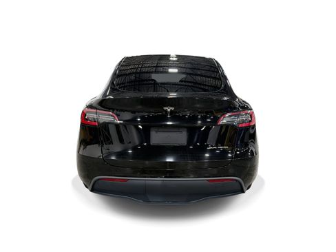 Certified 2021 Tesla Model Y Long Range AWD/4WD image 5