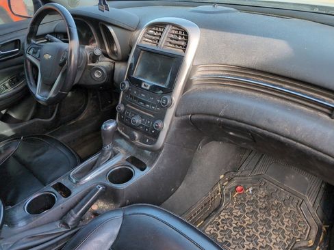 Used 2015 Chevrolet Malibu LTZ image 16