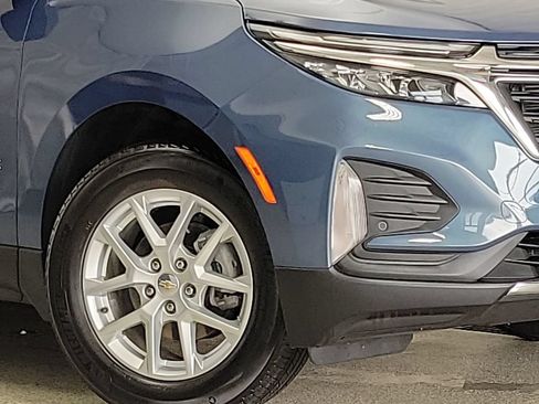 Certified 2024 Chevrolet Equinox LT w/ LPO, Floor Liner Package FWD image 2