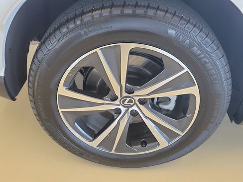 Used 2024 Lexus RX 350 Premium w/ Accessory Package (K3) FWD image 11