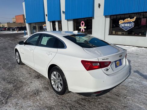 Used 2024 Chevrolet Malibu LT image 11