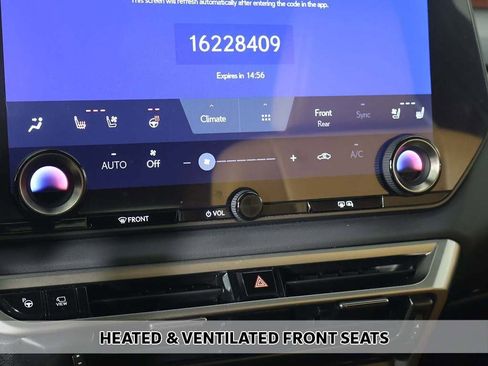 Used 2024 Lexus RX 350 w/ Convenience Package image 9