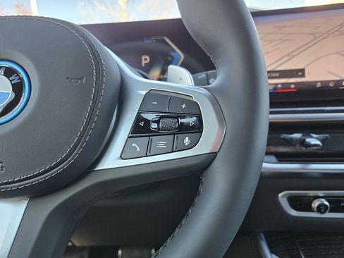 New 2026 BMW X5 xDrive50e w/ M Sport Package image 32
