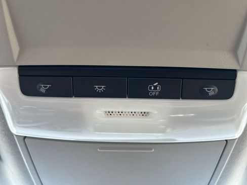 Used 2021 Nissan Sentra SV FWD image 22