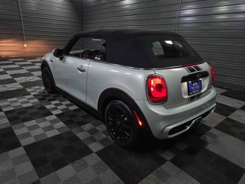 Used 2018 MINI Cooper S FWD image 12