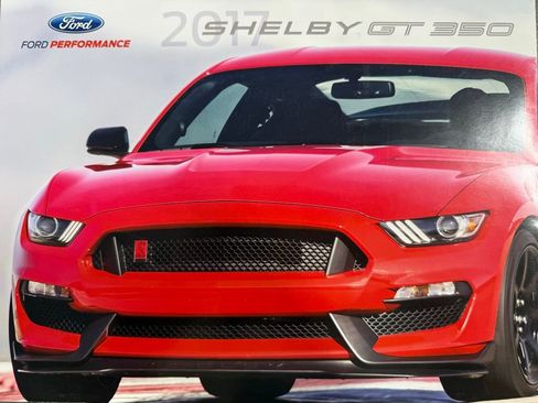 Used 2017 Ford Mustang Shelby GT350 image 34