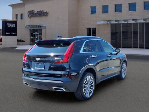 Certified 2024 Cadillac XT4 Premium Luxury AWD/4WD image 5