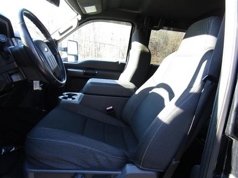 Used 2009 Ford F250 FX4 image 12