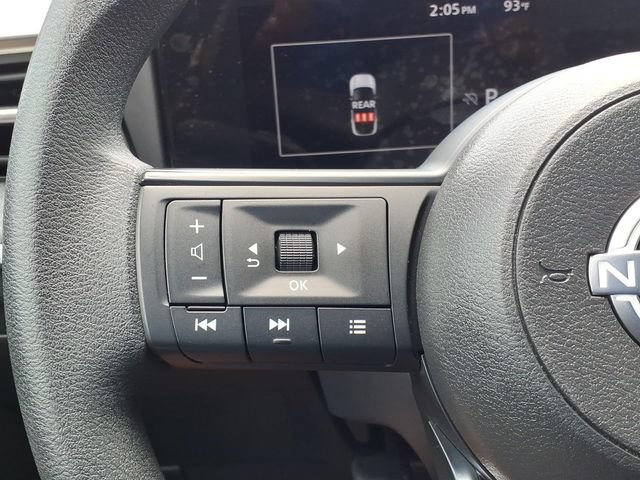 Used 2025 Nissan Kicks SV FWD image 19