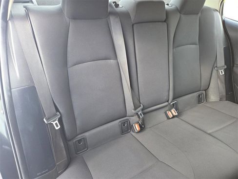 Used 2021 Toyota Corolla LE image 16