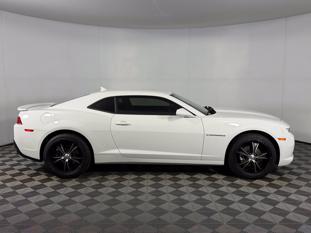 Used 2015 Chevrolet Camaro LT w/ RS Package RWD image 3