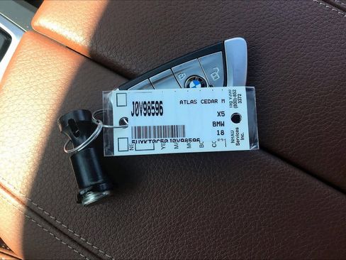 Used 2018 BMW X5 xDrive40e image 14