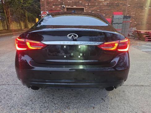 Used 2018 INFINITI Q50 Luxe w/ Sensory Package (Luxe) image 3