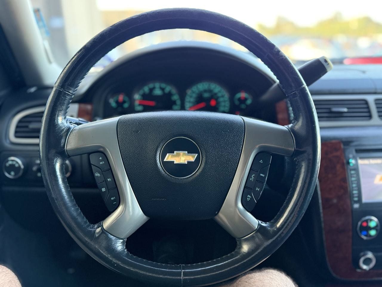 Used 2013 Chevrolet Suburban LTZ AWD/4WD image 16
