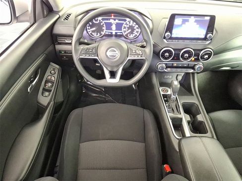Used 2023 Nissan Sentra SV image 16