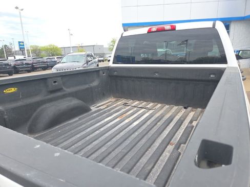 Used 2015 Chevrolet Silverado 2500 LT AWD/4WD image 4