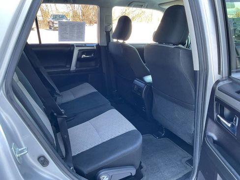 Used 2014 Toyota 4Runner SR5 image 34