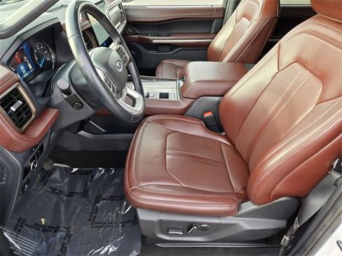 Used 2024 Ford Expedition Max Limited image 10