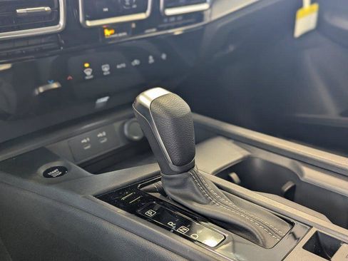 New 2026 Nissan Sentra SV w/ Floor Mat Package FWD image 19