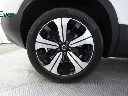 Used 2023 Volvo C40 P8 Recharge Plus image 22
