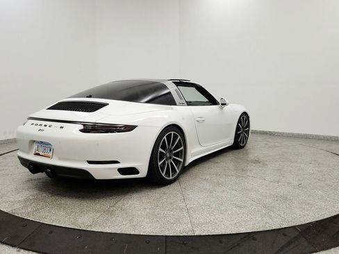 Used 2017 Porsche 911 Targa 4S AWD/4WD image 5