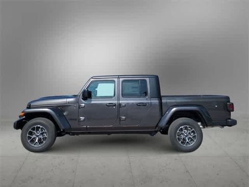 New 2025 Jeep Gladiator Sport image 5