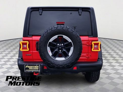 Used 2022 Jeep Wrangler Unlimited Rubicon w/ Steel Bumper Group AWD/4WD image 6