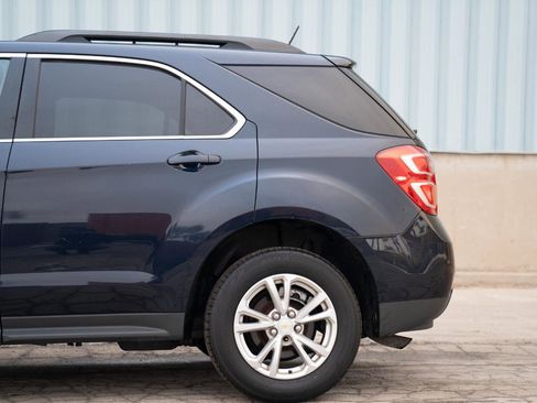 Used 2017 Chevrolet Equinox LT w/ Convenience Package image 7