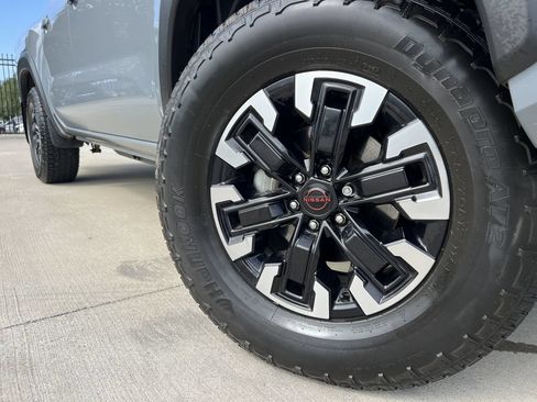 Used 2024 Nissan Frontier PRO-4X w/ Off-Road Protection Package AWD/4WD image 7