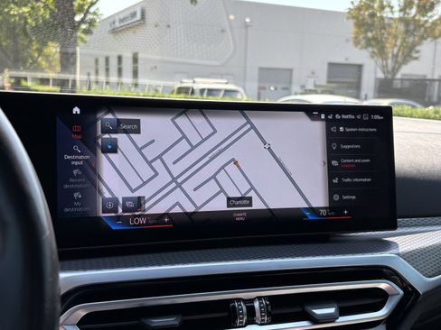 Used 2022 BMW i4 eDrive40 w/ M Sport Package image 28