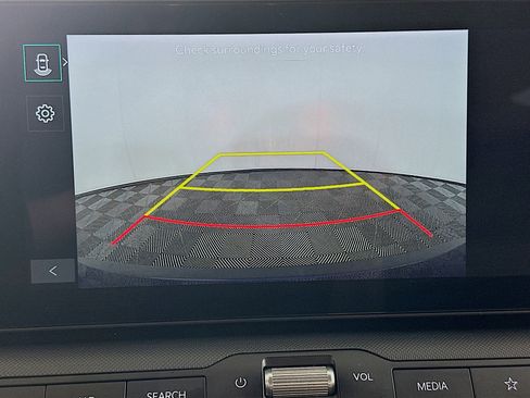 Used 2025 Kia K4 LXS image 23