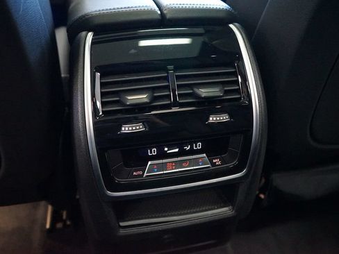 Used 2021 BMW X5 xDrive40i w/ Executive Package AWD/4WD image 56