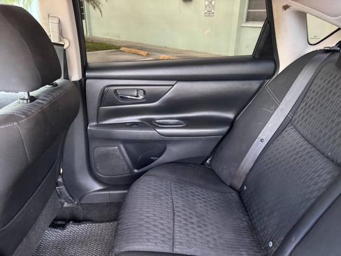Used 2018 Nissan Altima 2.5 S w/ S Convenience Package FWD image 24