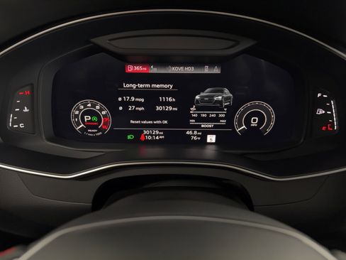 Used 2021 Audi RS 7 Sportback w/ Carbon Optic Package image 26