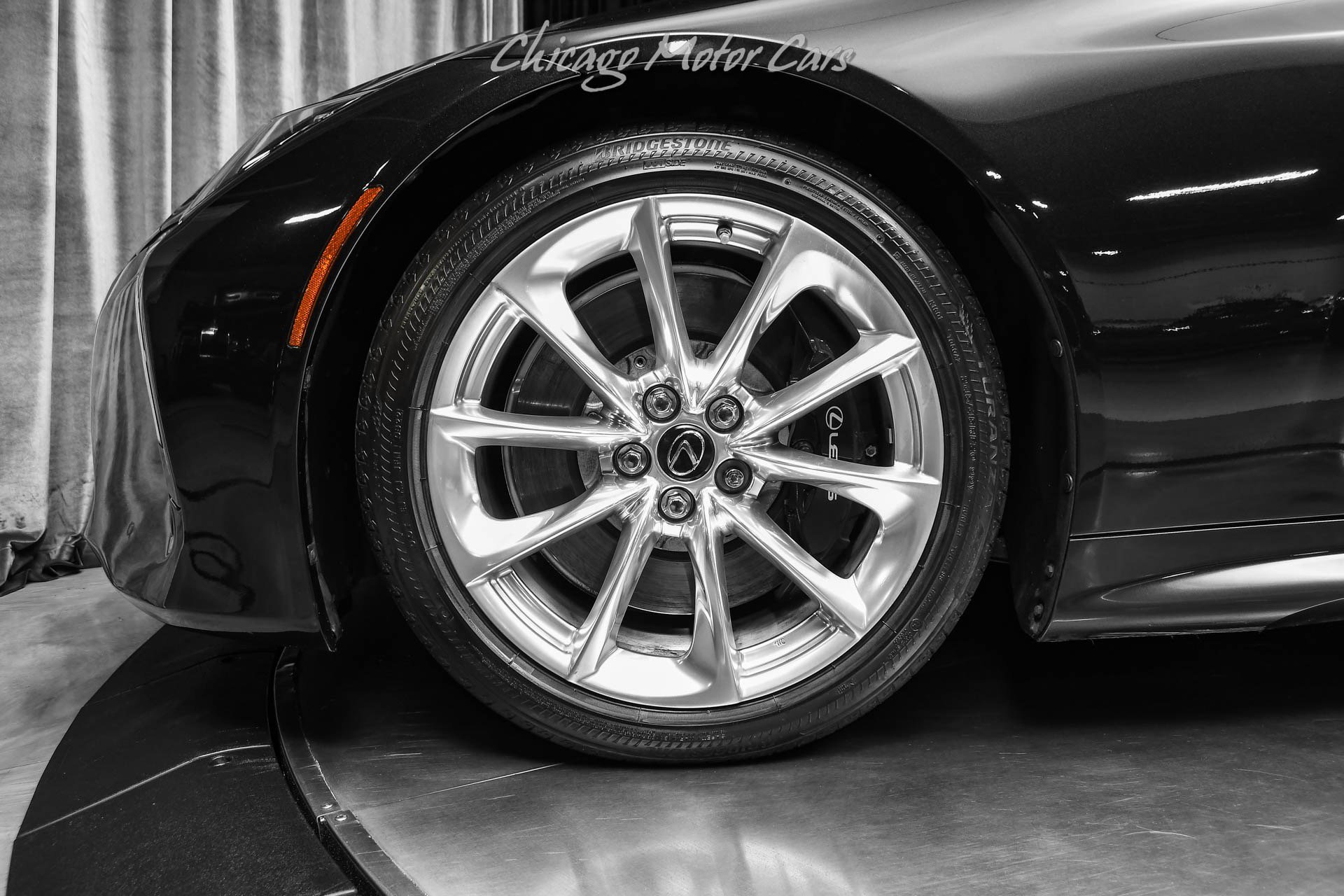 Used 2018 Lexus LC 500 Coupe w/ Touring Package RWD image 40