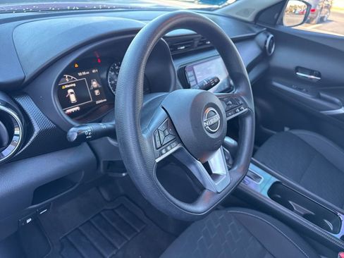 Certified 2024 Nissan Kicks SV image 22