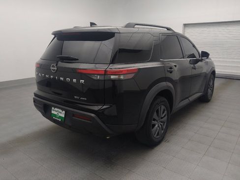 Used 2023 Nissan Pathfinder SV AWD/4WD image 9