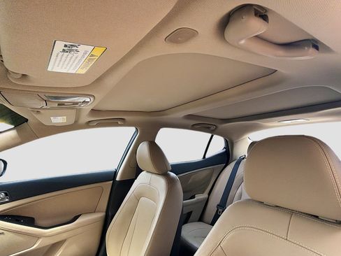 Used 2012 Kia Optima Hybrid w/ Hybrid Premium Technology Pkg image 25