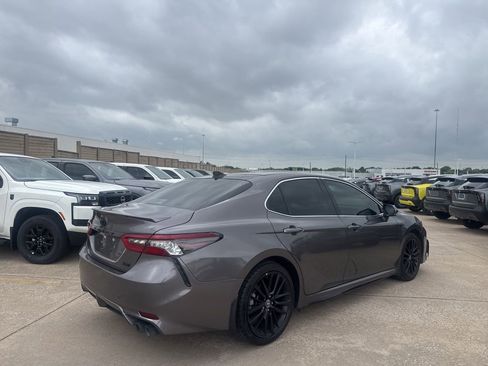 Used 2023 Toyota Camry XSE image 18