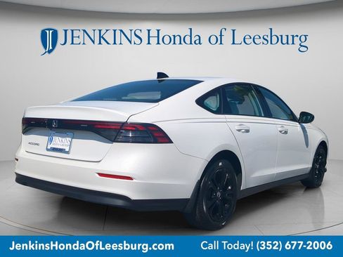 Used 2025 Honda Accord SE image 4