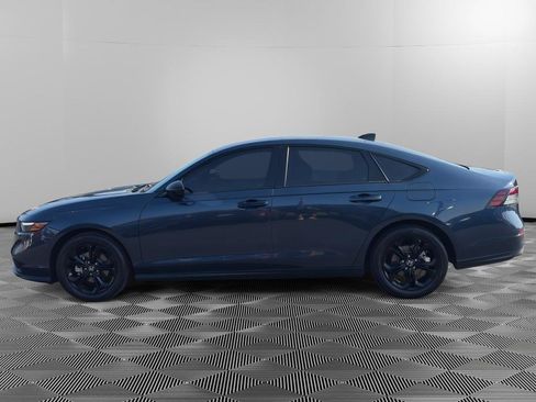 Used 2025 Honda Accord SE image 4