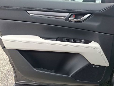 New 2025 MAZDA CX-5 AWD 2.5 S w/ Premium Plus Pkg image 13