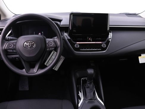 New 2026 Toyota Corolla LE image 5
